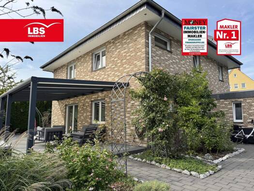 Stadthaus zum Kauf 649.000 € 5 Zimmer 149 m² 563 m² Grundstück frei ab sofort Brackwede Bielefeld 33647