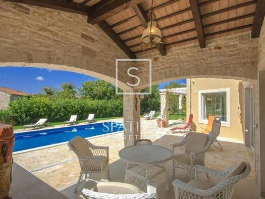 Haus zur Miete 2.400 € 5 Zimmer 236 m² Sveti Lovrec Sveti Lovrec