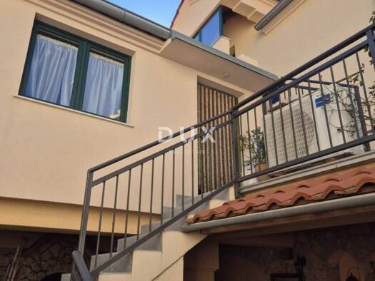 Haus zum Kauf 6 Zimmer 222 m² Tisno