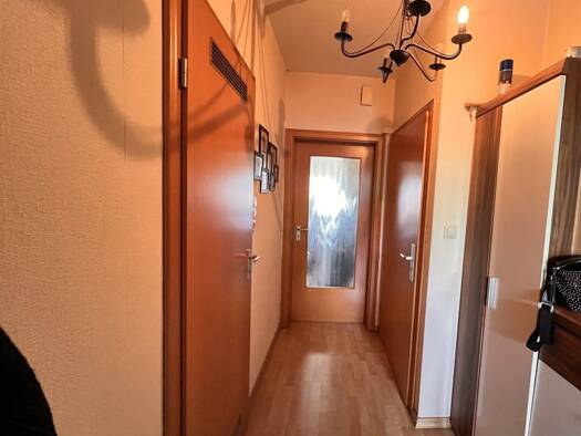 Mehrfamilienhaus zur Miete 600 € 4 Zimmer 80 m² frei ab 01.12.2026 Berenbostel Garbsen 30827