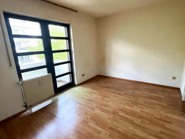 Wohnung zur Miete 390 € 1 Zimmer 21 m² Friedenstraße 84 Innenstadt Kaiserslautern 67657