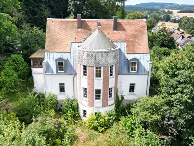 Villa zum Kauf 390.000 € 9 Zimmer 294,8 m² 5.325 m² Grundstück frei ab sofort Helmbrechts 95233