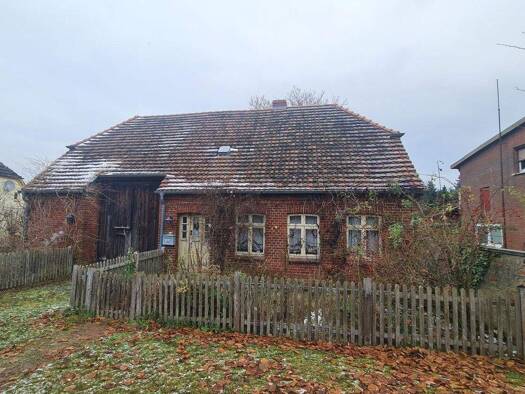 Einfamilienhaus zum Kauf 90.000 € 2 Zimmer 60 m² 1.843 m² Grundstück Kreien 19386