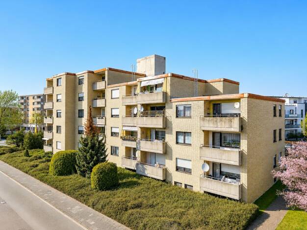 Mehrfamilienhaus zum Kauf 2.350.000 € 63 Zimmer 1.786 m² 2.352 m² Grundstück Hövelhof Hövelhof 33161