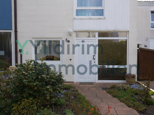 Reihenmittelhaus zum Kauf 225.000 € 4,5 Zimmer 98,5 m² 201 m² Grundstück Groden Cuxhaven 27474