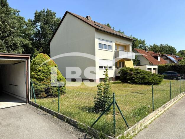 Mehrfamilienhaus zum Kauf als Kapitalanlage geeignet 389.000 € 8 Zimmer 232 m² 1.047 m² Grundstück Rothenstadt Weiden in der Oberpfalz 92637