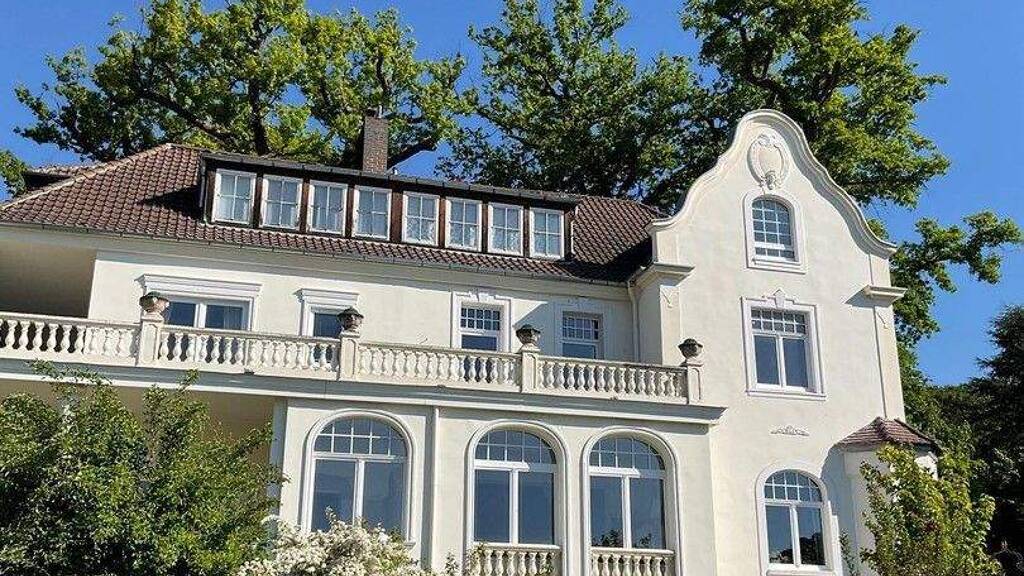 Villa zum Kauf provisionsfrei 780.000 € 25 Zimmer 800 m² 3.821 m² Grundstück Bad Karlshafen 34385