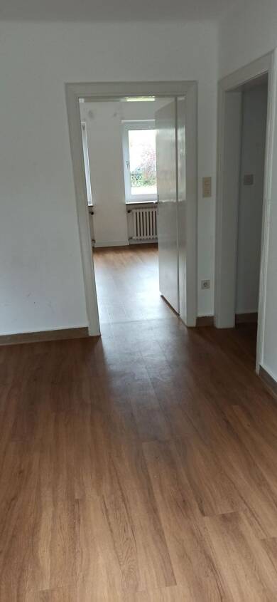 Einfamilienhaus zur Miete 1.575 € 6 Zimmer 174,6 m² 250 m² Grundstück frei ab sofort Husarenstraße 19 Schloß Neuhaus Paderborn 33104