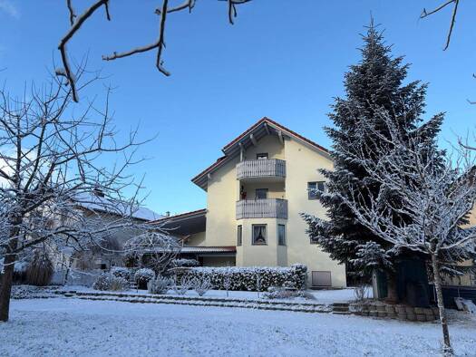 Mehrfamilienhaus zum Kauf provisionsfrei als Kapitalanlage geeignet 14 Zimmer 400 m² 606 m² Grundstück Kirschbaumweg 14 Waldshut Waldshut-Tiengen 79761
