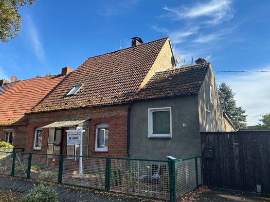 Haus zum Kauf 69.000 € 5 Zimmer 113 m² 470 m² Grundstück Bresch Pirow 19348