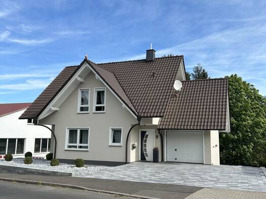 Einfamilienhaus zum Kauf 445.000 € 5 Zimmer 153 m² 464 m² Grundstück frei ab 01.10.2026 Hauswurz Neuhof 36119