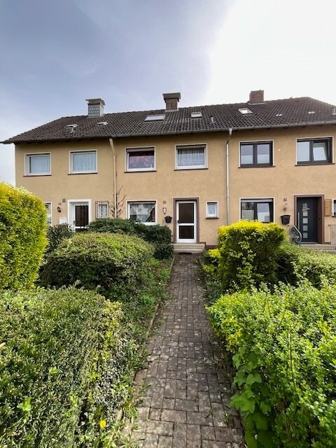 Reihenmittelhaus zum Kauf 235.000 € 4 Zimmer 77 m²<br/>Wohnfläche 445 m²<br/>Grundstück Am Plaßgraben 15 Leopoldshöhe Leopoldshöhe 33818