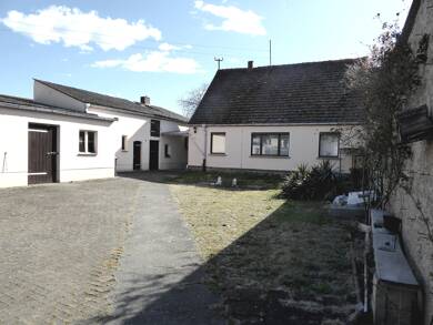 Doppelhaushälfte zum Kauf 125.000 € 4 Zimmer 100 m² 1.300 m² Grundstück frei ab sofort Perleberger Straße 43 in Sükow Groß Buchholz Perleberg 19348