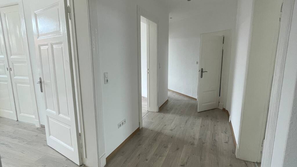 Wohnung zur Miete 615 € 3 Zimmer 88 m² 3. Geschoss frei ab sofort Heppens Wilhelmshaven 26384