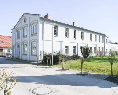 Mehrfamilienhaus zum Kauf 580.000 € 12 Zimmer 340 m² 2.000 m² Grundstück Putbus Putbus 18581