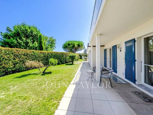 Einfamilienhaus zum Kauf 2.780.000 CHF 240 m² Crans 1299