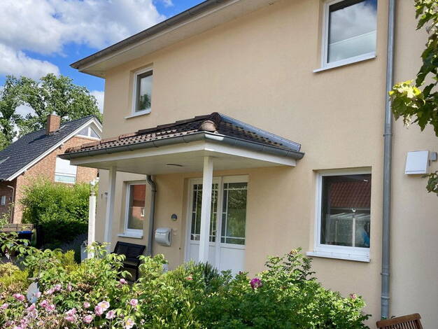 Doppelhaushälfte zum Kauf provisionsfrei 625.000 € 4 Zimmer 141,5 m² 353 m² Grundstück Lüneburg 21339