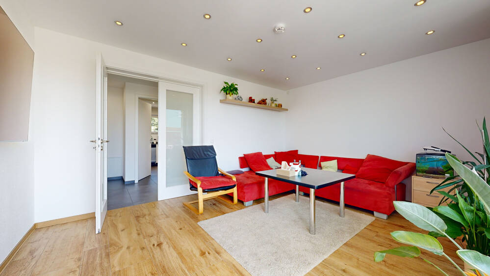 Property thumbnail 6