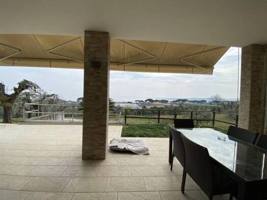 Einfamilienhaus zum Kauf 2.200.000 € 6 Zimmer 210 m² 1 m² Grundstück Moniga del Garda 25080