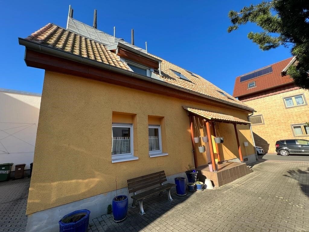 Einfamilienhaus zum Kauf 395.000 € 7 Zimmer 157 m²<br/>Wohnfläche 181 m²<br/>Grundstück Alexander-v.-Humboldt-Schule 6 Viernheim 68519