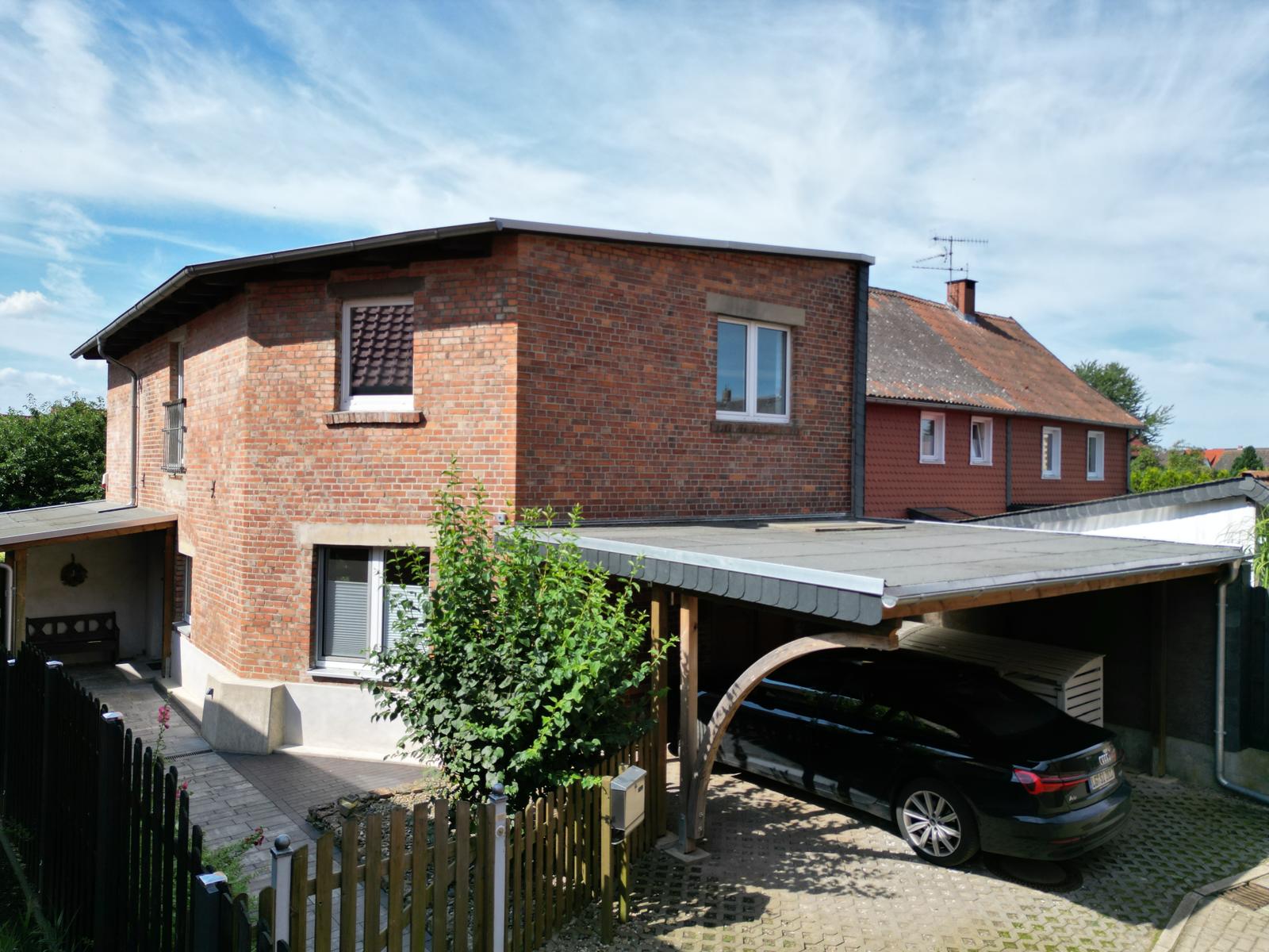 Haus zum Kauf provisionsfrei 400.000 € 5 Zimmer 175 m²<br/>Wohnfläche 943 m²<br/>Grundstück ab sofort<br/>Verfügbarkeit Remlingen Remlingen 38319