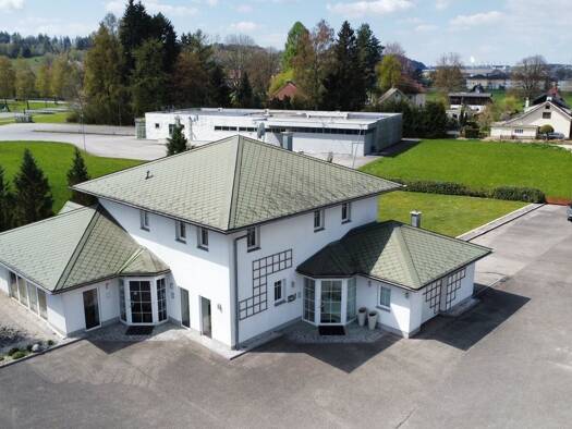 Ladenfläche zum Kauf 645.000 € Vöcklamarkt 4870