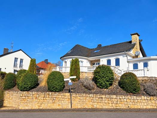 Villa zum Kauf provisionsfrei 799.000 € 4,5 Zimmer 224 m² 900 m² Grundstück Igel Igel 54298