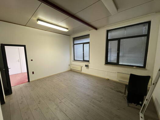 Bürofläche zur Miete provisionsfrei 30 m² Bürofläche Im Gewerbepark 1 Hunderdorf 94336