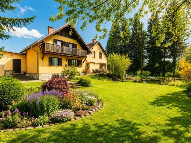 Einfamilienhaus zum Kauf 684.000 € 8 Zimmer 207,4 m² 2.348 m² Grundstück Eggerstraße Weinitzen 8044