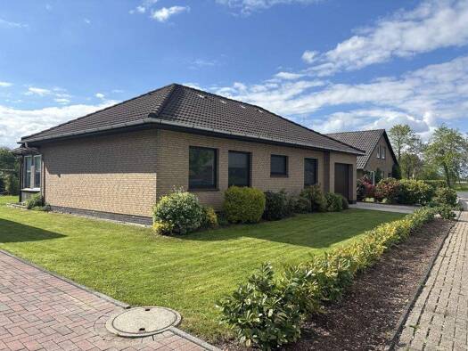 Einfamilienhaus zum Kauf 209.000 € 4 Zimmer 117 m² 825 m² Grundstück Stollhamm Butjadingen / Stollhamm 26969