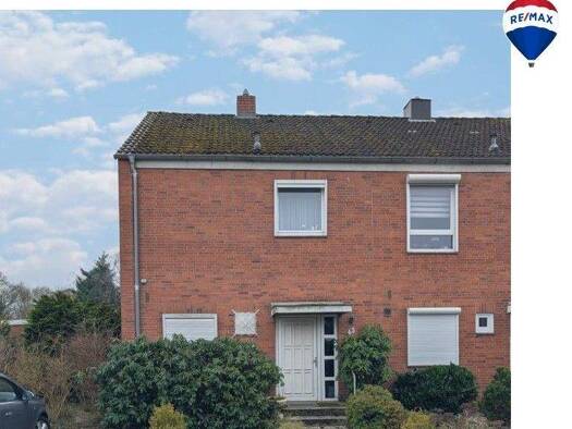 Reihenendhaus zum Kauf 239.000 € 5 Zimmer 101 m² 247 m² Grundstück Kücknitz Lübeck - Kücknitz 23569