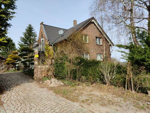 Villa zum Kauf provisionsfrei 1.255.000 € 10 Zimmer 255 m² 3.966 m² Grundstück Salzstetten Waldachtal 72178