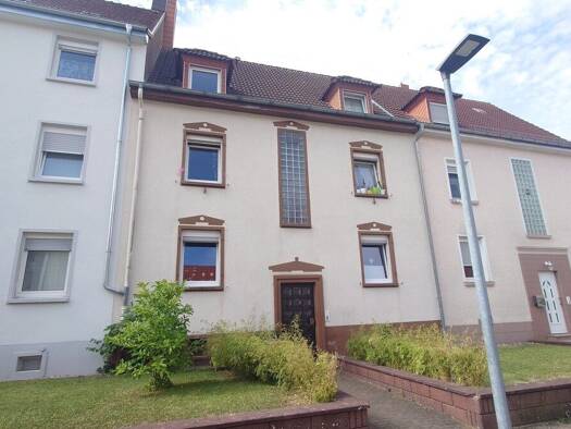 Mehrfamilienhaus zum Kauf 150.000 € 9 Zimmer 181 m² 330 m² Grundstück Innenstadt Pirmasens 66955