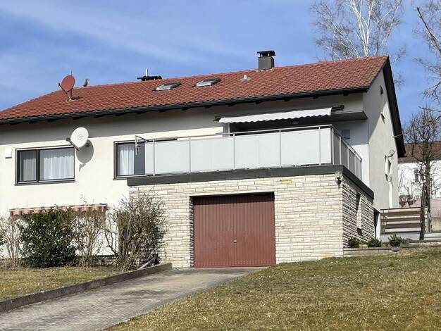 Mehrfamilienhaus zum Kauf provisionsfrei 680.000 € 17 Zimmer 264 m² 907 m² Grundstück Landershofen Eichstätt 85072
