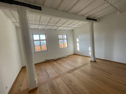 Wohnung zur Miete 1.400 € 4 Zimmer 100,8 m² EG frei ab 01.03.2026 Schulstr. 10 Innenstadt Erlangen 91054