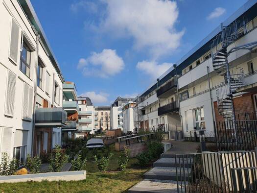 Wohnung zur Miete 900 € 2 Zimmer 61,2 m² frei ab sofort Königsbrücker Straße 95B Äußere Neustadt Dresden 01099