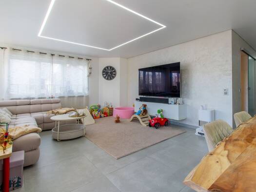 Wohnung zur Miete 1.150 € 4 Zimmer 94 m² Waldenburg 74638