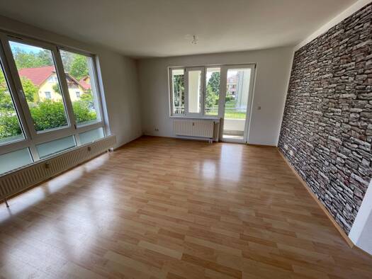 Wohnung zur Miete 375 € 2 Zimmer 64 m² Mühlenallee 8 Meuro Schipkau 01994