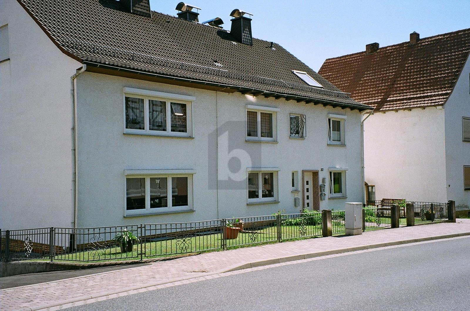 Mehrfamilienhaus zum Kauf 345.000 € 10 Zimmer 400 m²<br/>Wohnfläche 1.700 m²<br/>Grundstück Pfieffe Spangenberg 34286