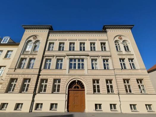 Wohnung zur Miete 650 € 3 Zimmer 80 m² 3 Geschosse frei ab sofort Zierker Straße 14 Neustrelitz Neustrelitz 17235
