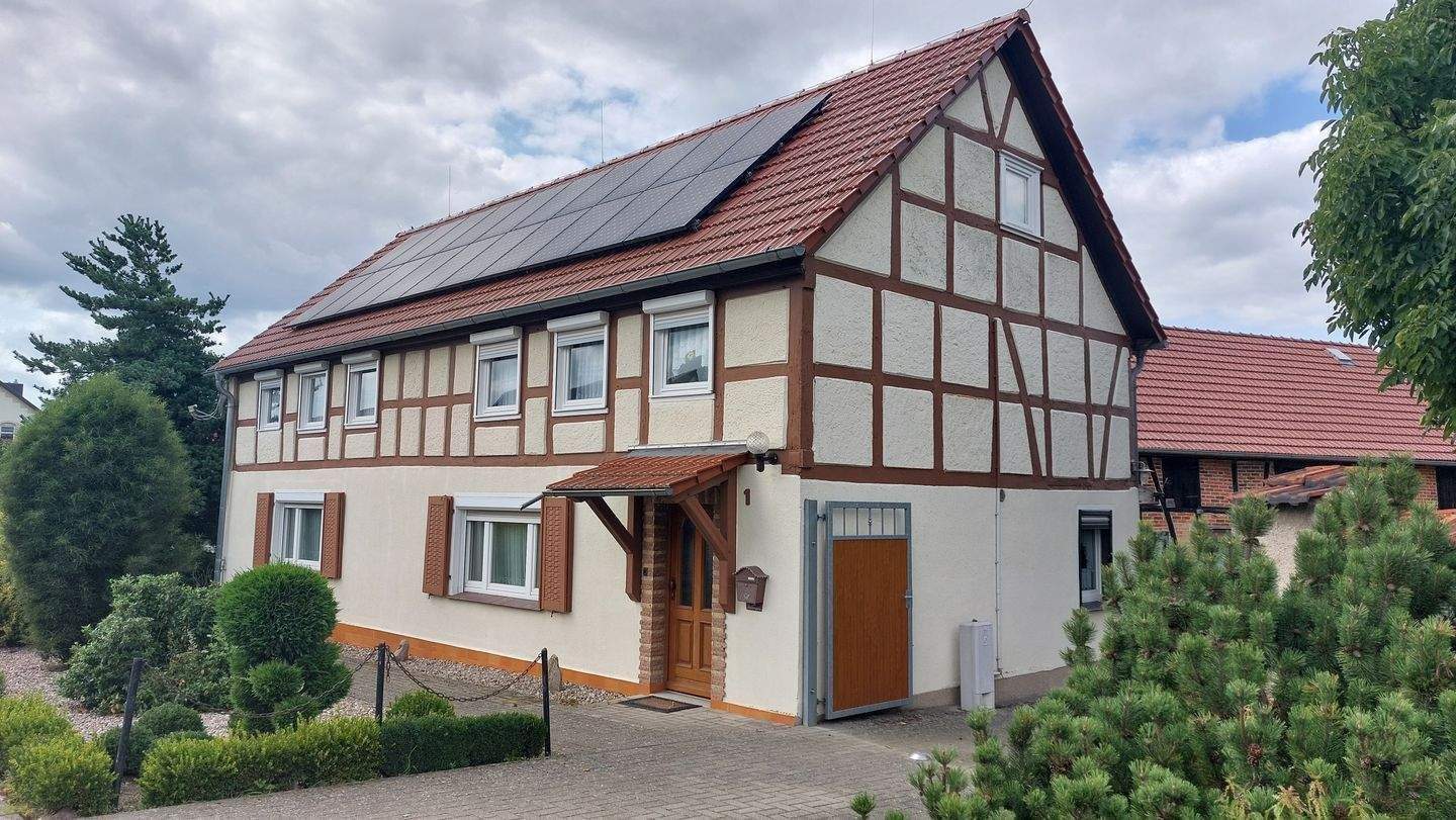 Haus – Bismark (Altmark), Büste - Ansicht 2