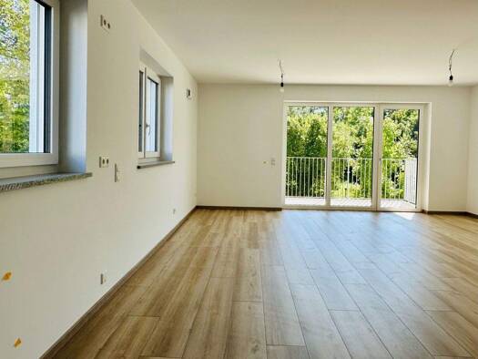 Wohnung zur Miete 1.790 € 3 Zimmer 103,2 m² 2. Geschoss frei ab 01.04.2026 Tuchinger Straße 33 Freising 85356