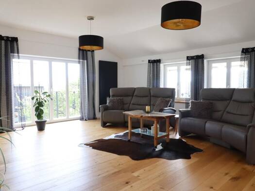 Mehrfamilienhaus zum Kauf 675.000 € 9 Zimmer 284 m² 1.355 m² Grundstück Heinrichsbrunn Mauth 94151