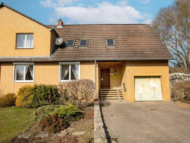 Haus zum Kauf 279.000 € 5 Zimmer 200 m² 993 m² Grundstück Lengede 38268