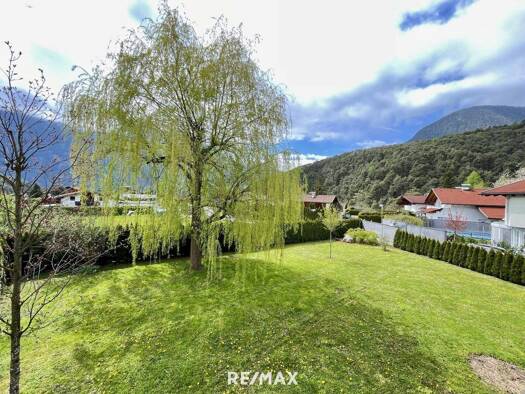 Einfamilienhaus zur Miete 1.700 € 6 Zimmer 200 m² 976 m² Grundstück frei ab 15.07.2026 Mötz 6423