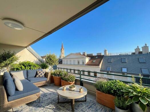 Terrassenwohnung zur Miete 1.872 € 3 Zimmer frei ab 01.10.2026 Landstraße 1030