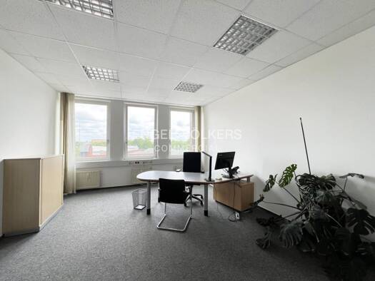 Büro zur Miete 6 € 816,6 m² Bürofläche teilbar ab 816,6 m² Borsigwalde Berlin 13509