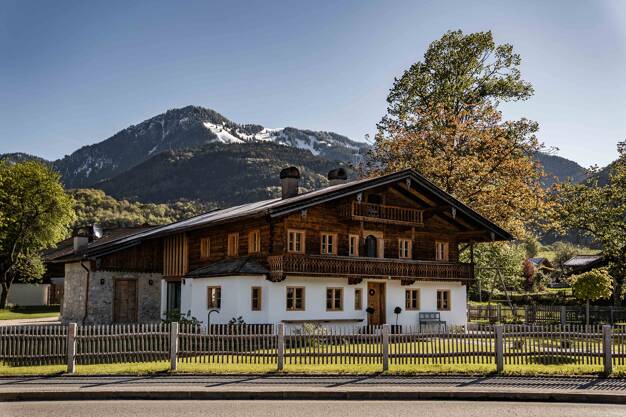 Bauernhaus zum Kauf 5 Zimmer 220 m² 1.900 m² Grundstück Unterwössen Unterwössen 83246