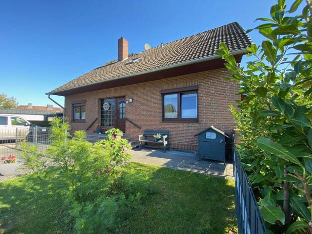 Einfamilienhaus zum Kauf 349.000 € 6 Zimmer 145 m² 655 m² Grundstück frei ab 30.06.2026 Seedorf Seedorf OT Schlamersdorf 23823