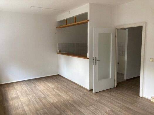 Studio zur Miete 218 € 1 Zimmer 35,1 m² EG Werner-Seelenbinder-Ring 50 Süd Dessau-Roßlau 06849